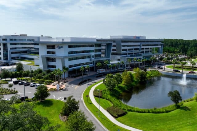 UF Health Orthopaedics at Durbin Park, Saint Johns — exterior