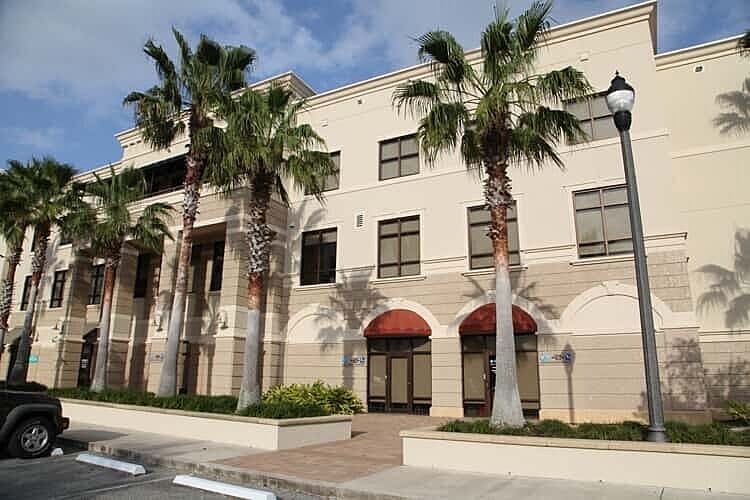 UF Health Orthopaedics at Palm Coast — exterior